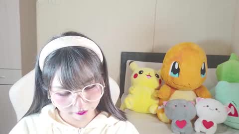 Naree online show from 10.26.25