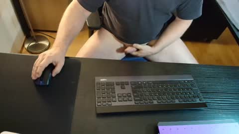 Snapshot of nase17 chatting on 02.10.25 nase online show from 02.10.25