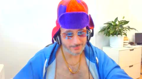 Snapshot of nassobout chatting on 01.17.26 nassobout online show from 01.17.26