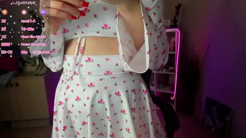 Snapshot of nastasya_cute chatting on 04.23.26 Nastya online show from 04.23.26