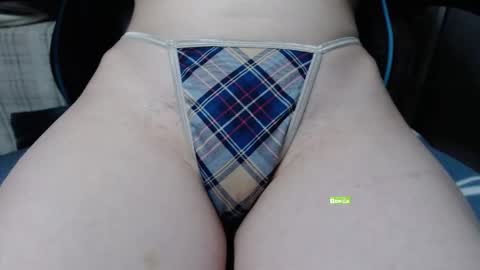 Snapshot of nastisweet chatting on 11.17.25 Nastya online show from 11.17.25