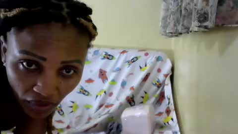 Snapshot of nasty_diva1 chatting on 05.18.26 nasty diva online show from 05.18.26