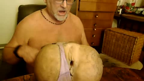 Snapshot of nastydaddyfatcock8 chatting on 02.12.25 Daddy online show from 02.12.25