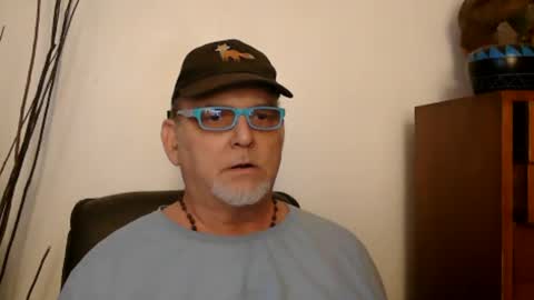 Snapshot of nastydaddyfatcock8 chatting on 02.27.25 Daddy online show from 02.27.25