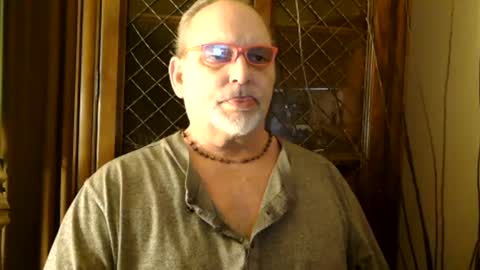 Snapshot of nastydaddyfatcock8 chatting on 03.04.25 Daddy online show from 03.04.25