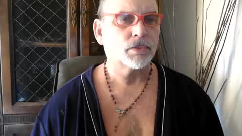 Snapshot of nastydaddyfatcock8 chatting on 03.11.25 Daddy online show from 03.11.25