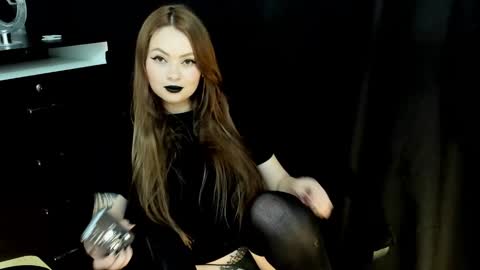 Snapshot of nastykatty_ chatting on 12.24.24 nastykatty_ online show from 12.24.24
