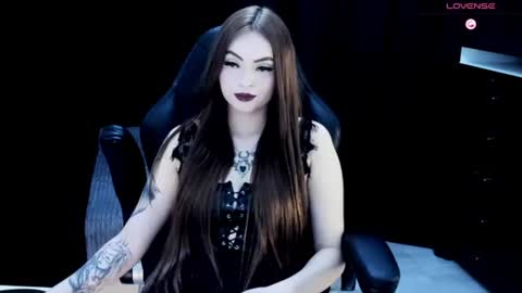 Snapshot of nastykatty_ chatting on 06.17.26 nastykatty_ online show from 06.17.26