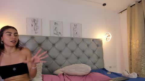 Snapshot of natalhy_ chatting on 05.11.26 natalia online show from 05.11.26