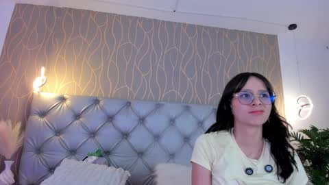 Snapshot of natalhy_ chatting on 06.02.26 natalia online show from 06.02.26