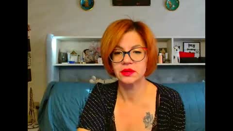 Natali online show from 10.15.25