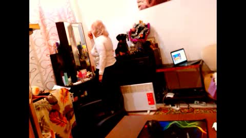 natali online show from 12.31.24