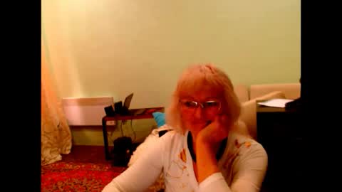 natali online show from 10.14.25