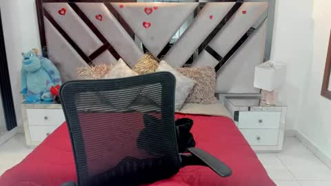natalia5560 online show from 10.12.25