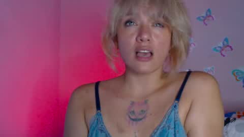 Snapshot of natalia_33 chatting on 02.07.25 Natalia online show from 02.07.25