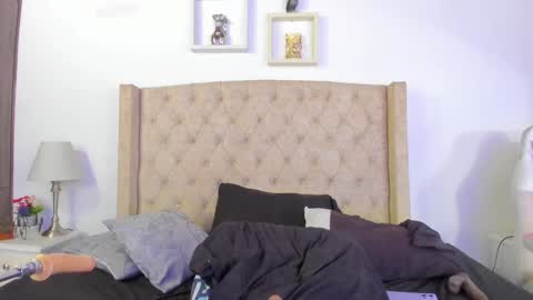 Natalia online show from 02.16.25