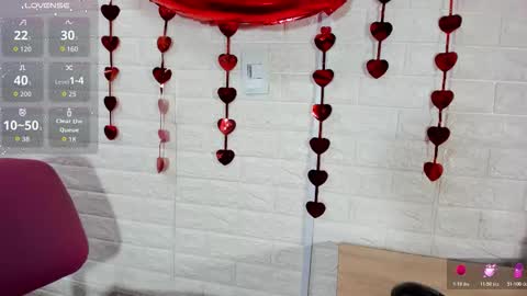 Natalia Kiss online show from 02.11.26