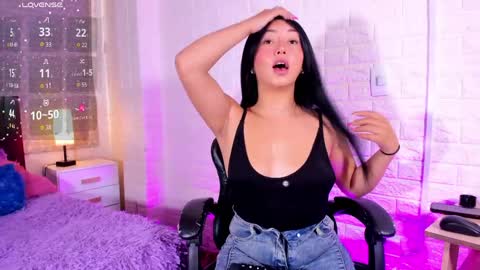 Snapshot of natalia_kiss01 chatting on 05.08.26 Natalia Kiss online show from 05.08.26