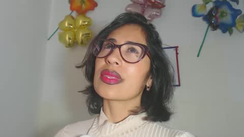 CATHALINA NATA online show from 10.18.25