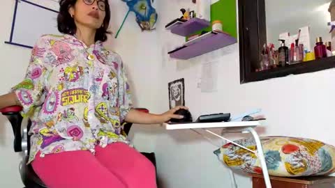 CATHALINA NATA online show from 11.17.25