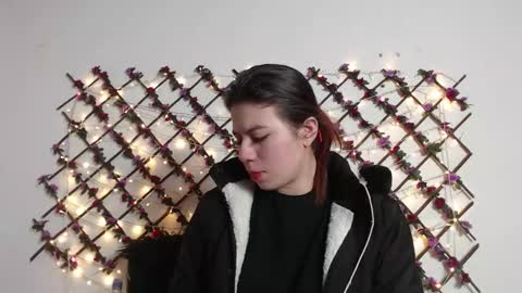 Natalia Walker online show from 01.18.26