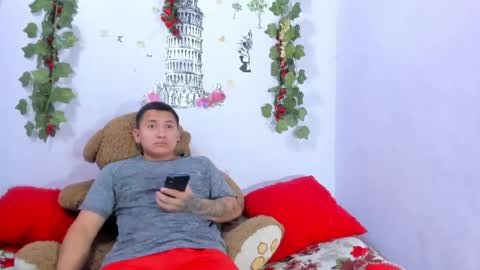 nataliaandjulliam online show from 03.24.26