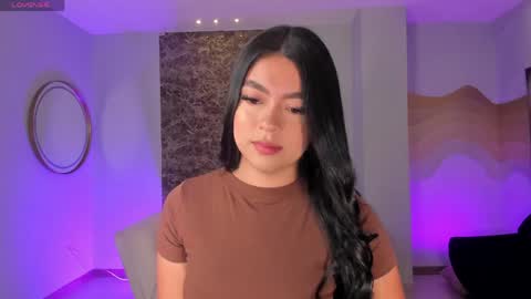 Snapshot of nataliagaret chatting on 04.21.26 Nata online show from 04.21.26