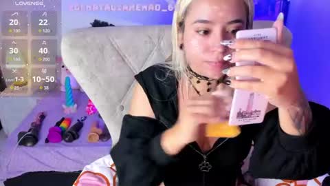 Snapshot of nataliahenao_69 chatting on 07.15.26 Nataliua Henao online show from 07.15.26