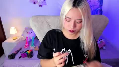 Snapshot of nataliahenao_69 chatting on 07.21.26 Nataliua Henao online show from 07.21.26