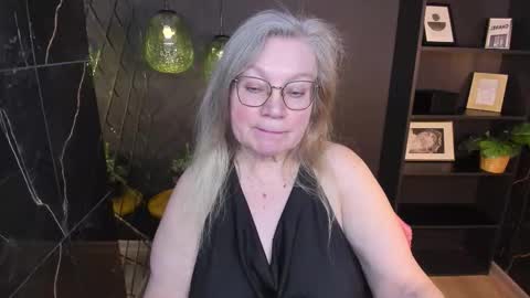 Snapshot of natalicloud chatting on 03.10.26 NataliCloud online show from 03.10.26