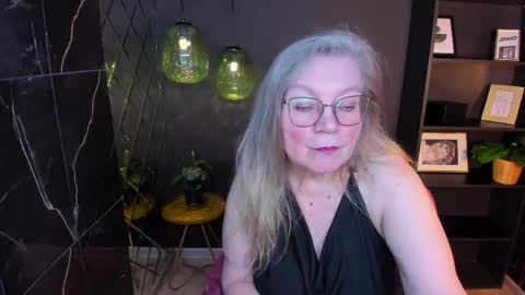 Snapshot of natalicloud chatting on 04.01.26 NataliCloud online show from 04.01.26