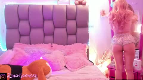       online show from 12.04.24