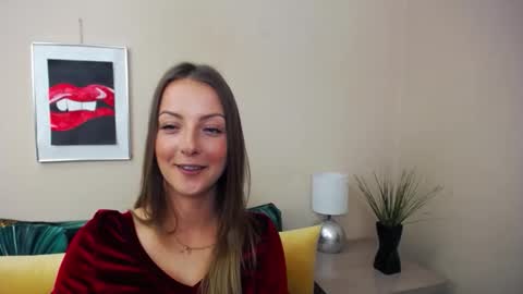 Snapshot of natalie_live chatting on 05.18.26 NatalieSexy online show from 05.18.26