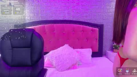 natalie  online show from 12.05.25