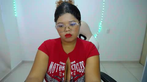 natalie_tits1 online show from 12.03.25