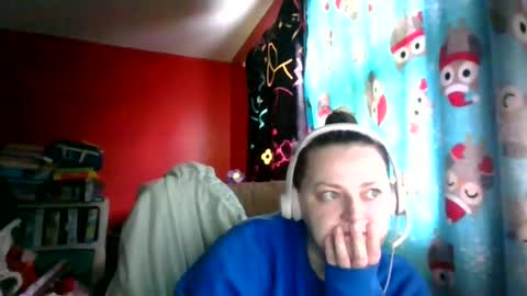 Snapshot of nataliedays chatting on 01.12.25 Natalie  online show from 01.12.25