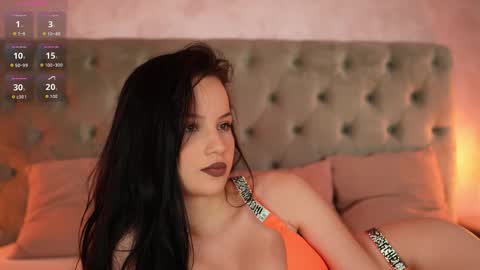 Natalie online show from 09.27.25