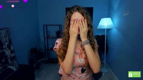 Natalie online show from 11.12.25