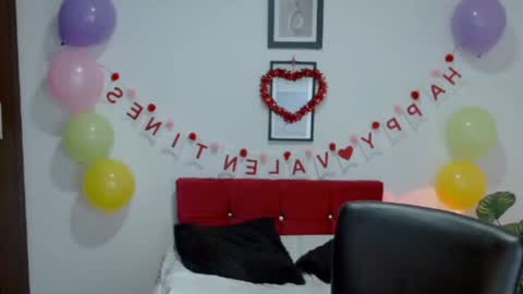 Nataly Escobar online show from 09.09.25