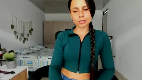 Snapshot of natalyfitt_7 chatting on 05.19.26 natalyfitt_7 online show from 05.19.26