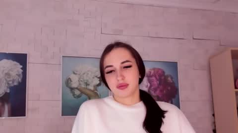 Snapshot of natalyfreman chatting on 12.24.24 Nataly online show from 12.24.24
