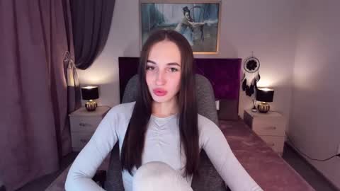 Snapshot of natalyfreman chatting on 01.24.25 Nataly online show from 01.24.25