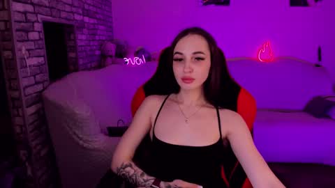 Snapshot of natalyfreman chatting on 02.24.25 Nataly online show from 02.24.25