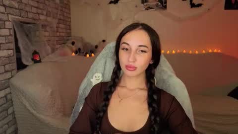 Snapshot of natalyfreman chatting on 10.18.25 Nataly online show from 10.18.25