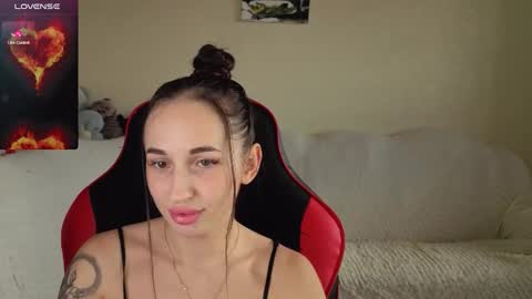 Snapshot of natalyfreman chatting on 01.19.26 Nataly online show from 01.19.26