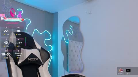 Snapshot of natasha__black chatting on 11.23.25 Natasha online show from 11.23.25