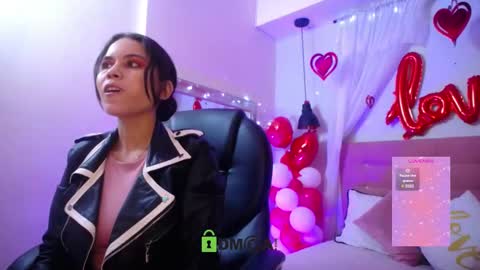 Snapshot of natasha__jackson chatting on 02.19.25 natasha online show from 02.19.25
