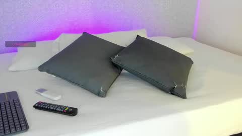  Natasha  online show from 11.20.25