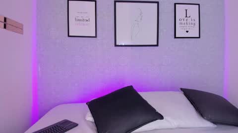  Natasha  online show from 11.29.25