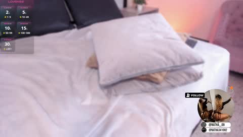 Snapshot of natasha_smith09 chatting on 01.26.25 Natasha Smith online show from 01.26.25